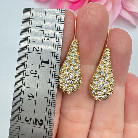 Vintage Swarovski Pave Teardrop Earrings Gold Filled Earwires Swan Signed Bridal - Picture 9 of 13